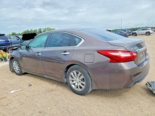 Photo 2 from auction – 2017 NISSAN ALTIMA with VIN 1N4AL3AP3HN326761