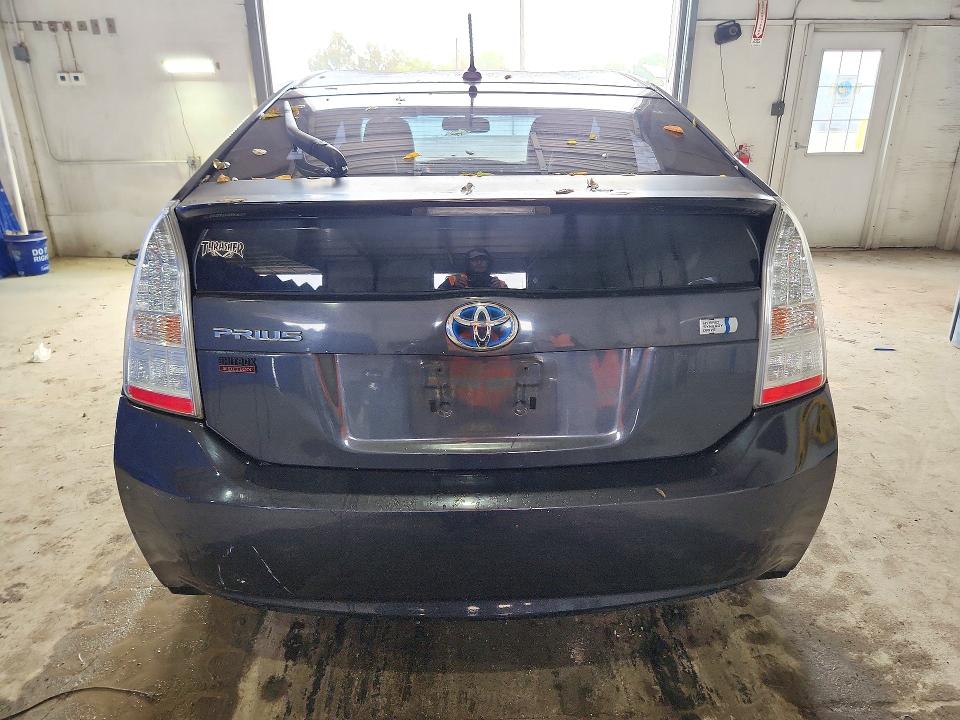Photo 6 from auction – 2011 TOYOTA PRIUS with VIN JTDKN3DU0B0302738