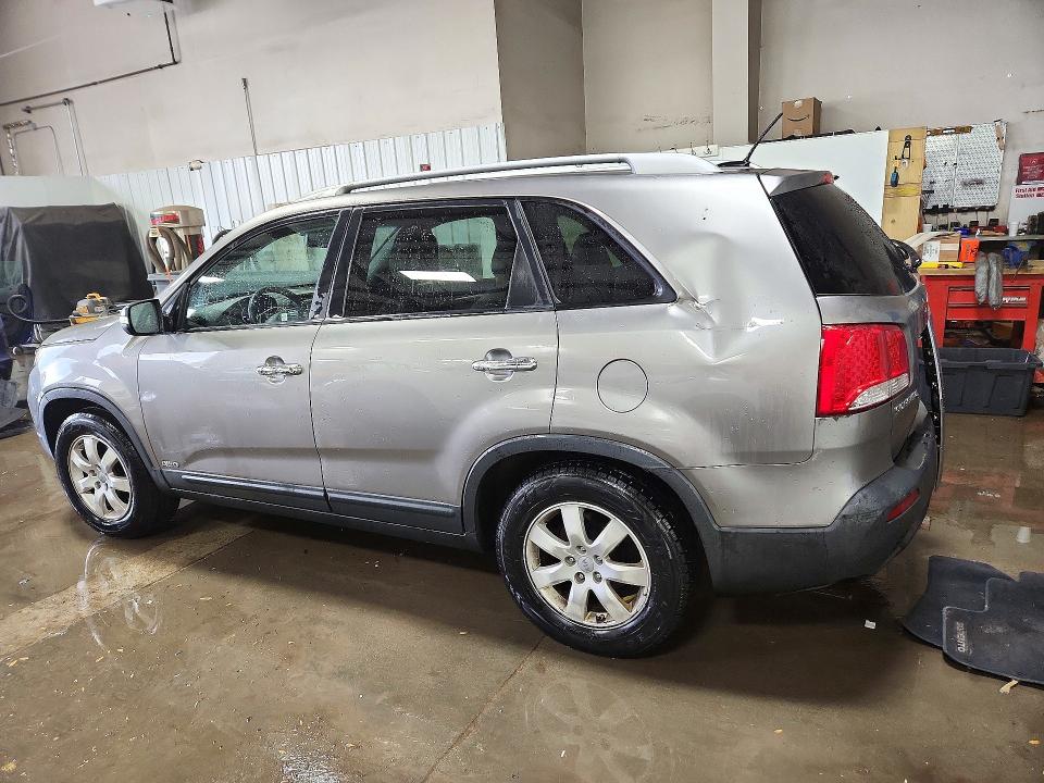 Zdjęcie 2 z aukcji – 2012 KIA SORENTO z VIN 5XYKTCA69CG266944
