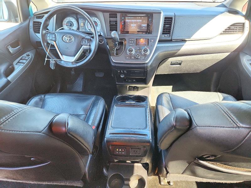 Zdjęcie 8 z aukcji – 2015 TOYOTA SIENNA z VIN 5TDXK3DC3FS654592