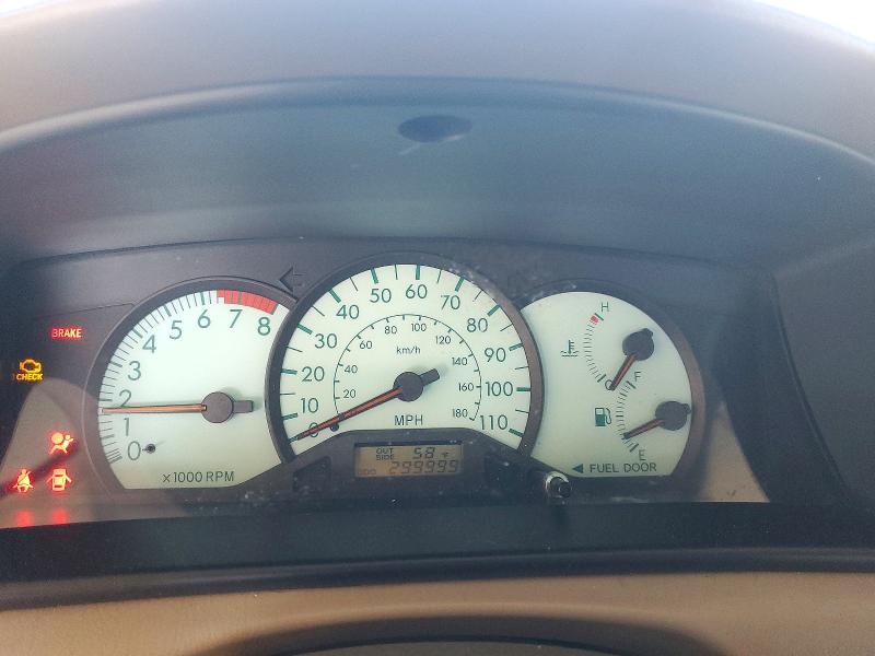 Снимка 9 от търг – 2004 TOYOTA COROLLA с VIN 1NXBR32E94Z342078