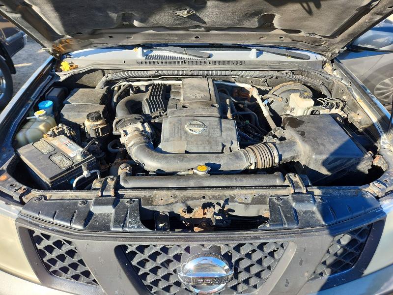 Снимка 11 от търг – 2006 NISSAN FRONTIER с VIN 1N6AD07W56C441713