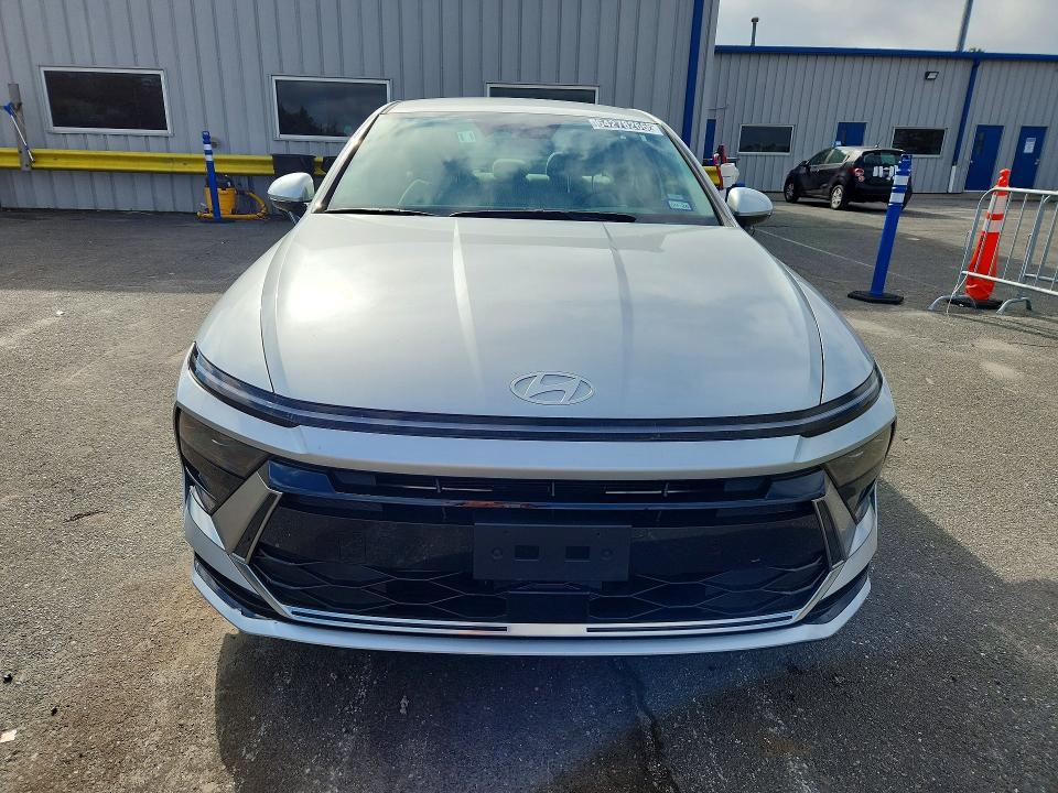 Photo 5 from auction – 2025 HYUNDAI SONATA with VIN KMHL64JA2SA436917