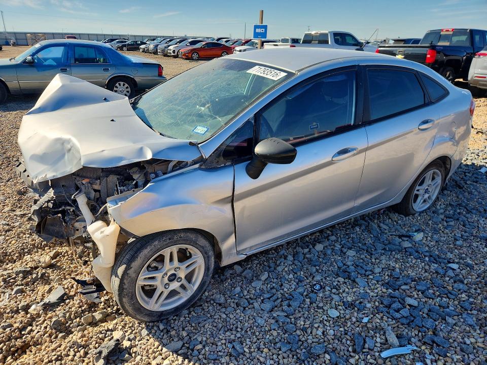 Снимка 1 от търг – 2017 FORD FIESTA с VIN 3FADP4BJ1HM102304