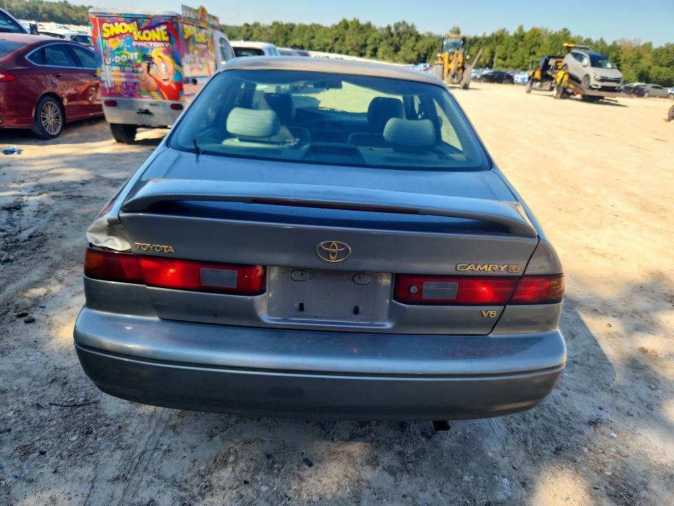 Снимка 6 от търг – 1997 TOYOTA CAMRY с VIN 4T1BF22K9VU026545