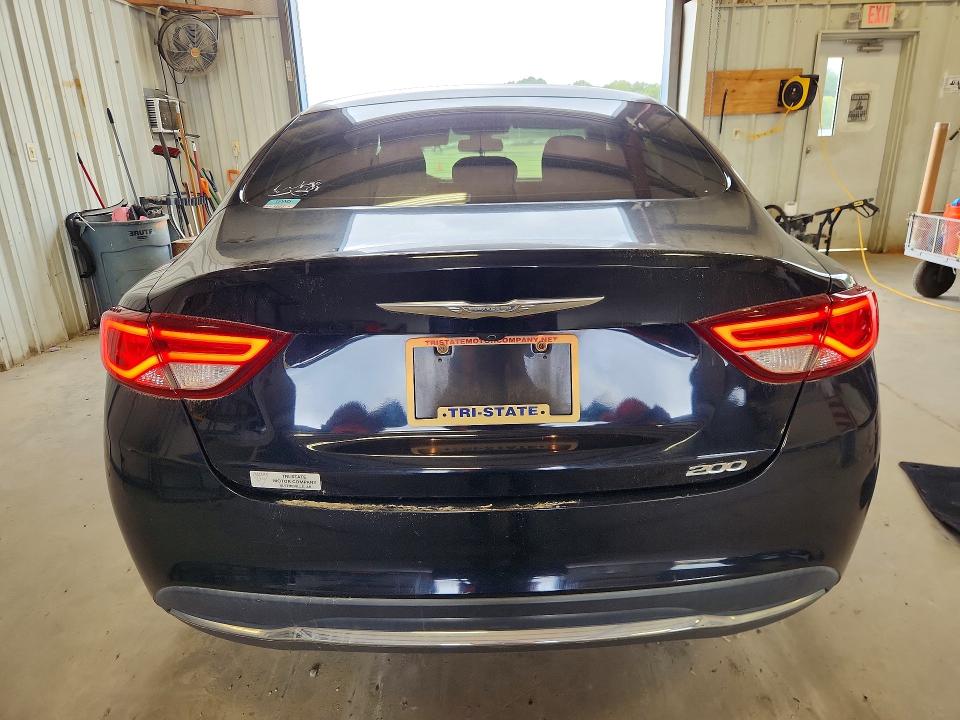 Фото 6 с аукциона – 2016 CHRYSLER 200 с VIN 1C3CCCAB0GN171743
