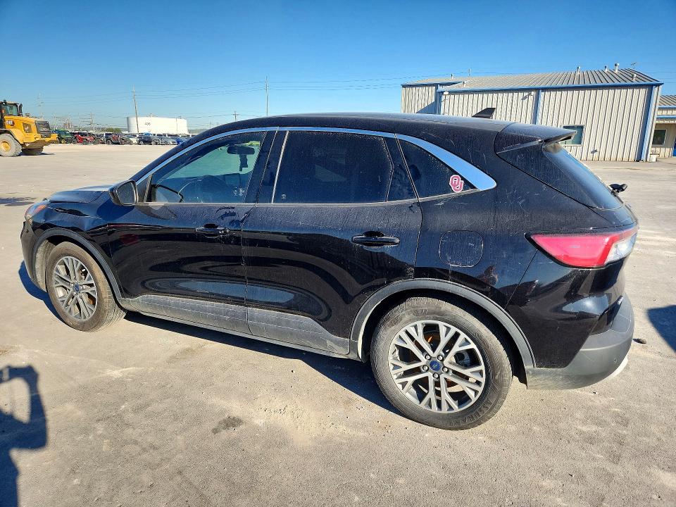 Photo 2 from auction – 2022 FORD ESCAPE with VIN 1FMCU0CZ7NUA06658