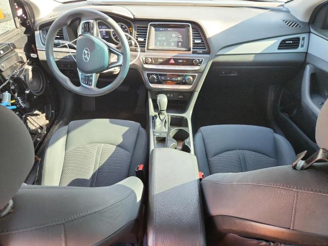 Photo 8 from auction – 2018 HYUNDAI SONATA with VIN 5NPE24AF3JH607041