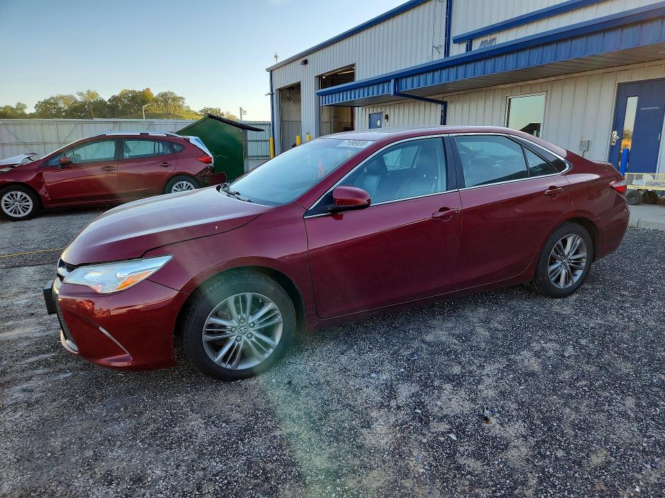 TOYOTA CAMRY 2016 с VIN 4T1BF1FK5GU593620 - Снимка от търг