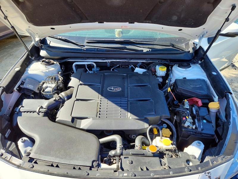 Photo 12 from auction – 2018 SUBARU OUTBACK with VIN 4S4BSENC8J3370126