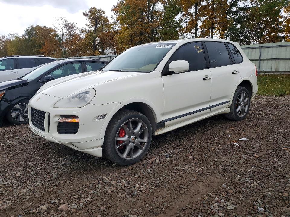 PORSCHE CAYENNE 2010 с VIN WP1AD2APXALA60527 - Снимка от търг