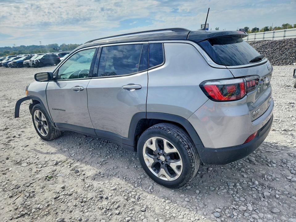 Снимка 2 от търг – 2018 JEEP COMPASS с VIN 3C4NJDCB9JT315715