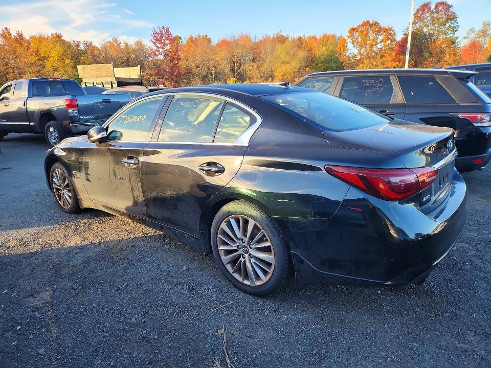 Photo 2 from auction – 2018 INFINITI Q50 with VIN JN1EV7AR9JM433262