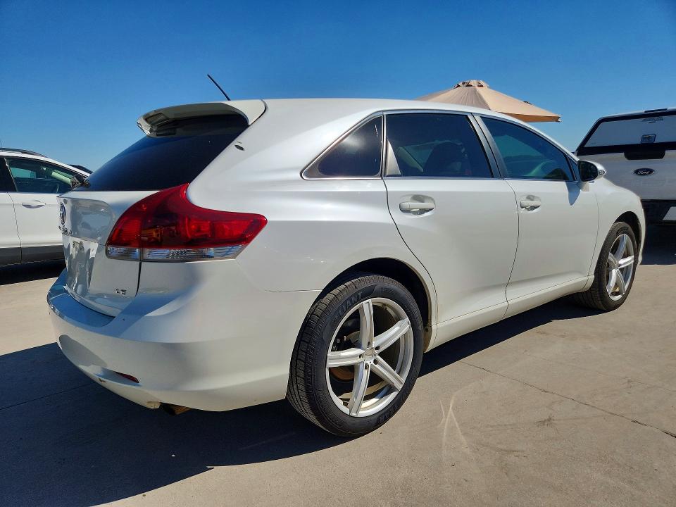 Снимка 3 от търг – 2013 TOYOTA VENZA с VIN 4T3ZA3BBXDU063712