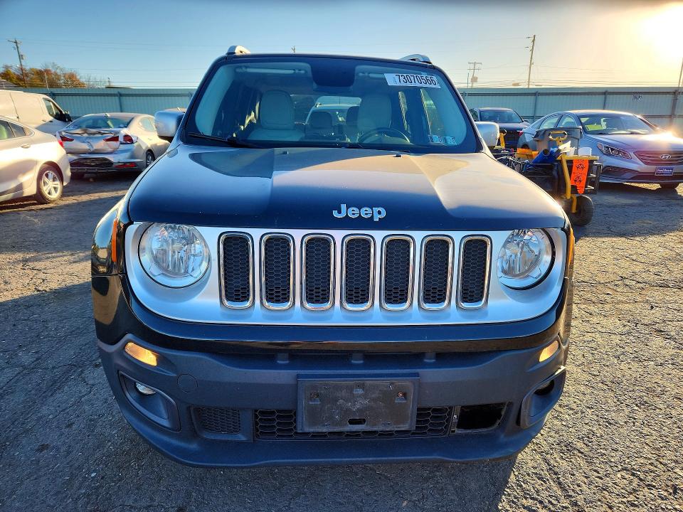 Photo 5 from auction – 2015 JEEP RENEGADE with VIN ZACCJBDT5FPC31215