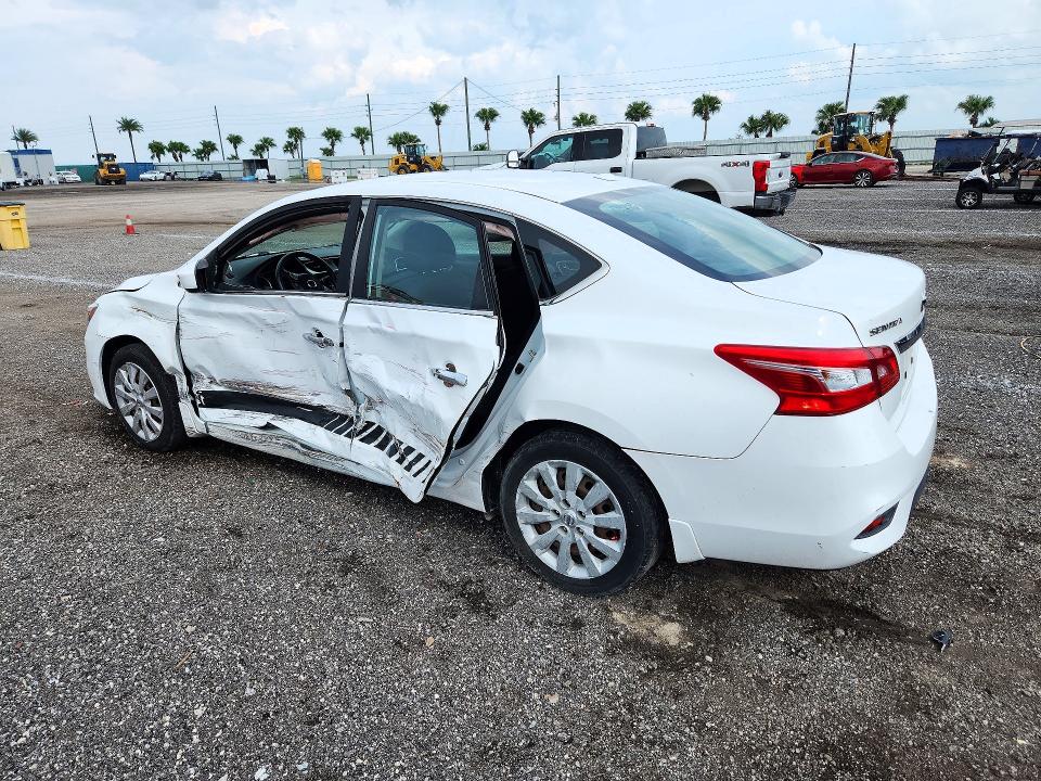 Снимка 2 от търг – 2017 NISSAN SENTRA с VIN 3N1AB7AP7HY336543