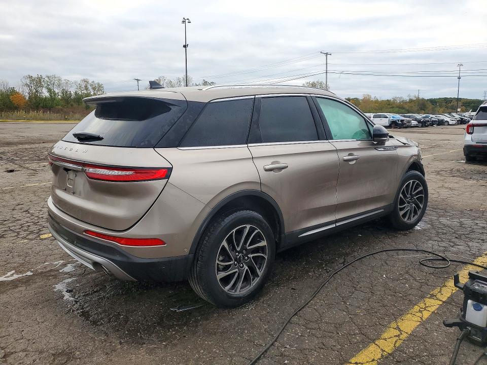 Снимка 3 от търг – 2020 LINCOLN CORSAIR с VIN 5LMCJ1C97LUL22229