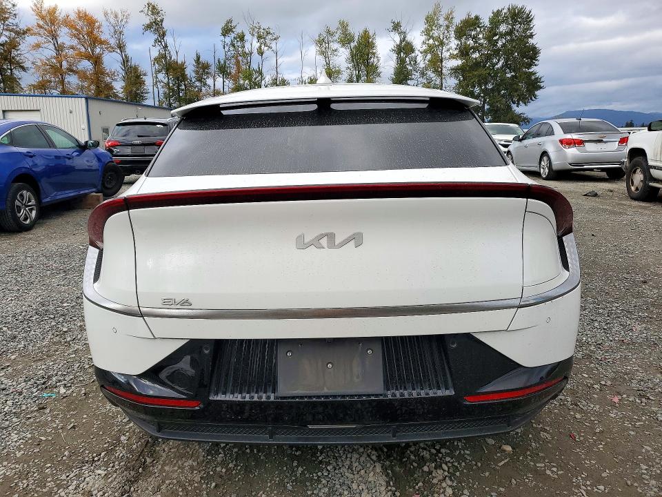 Foto 6 de la subasta – 2023 KIA EV6 con VIN KNDC34LA9P5604448