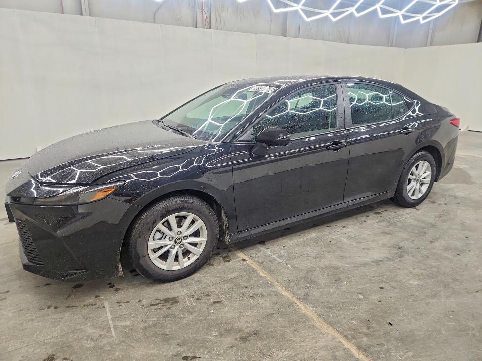 Photo 1 from auction – 2026 TOYOTA CAMRY with VIN 4T1DBADK4TU058778