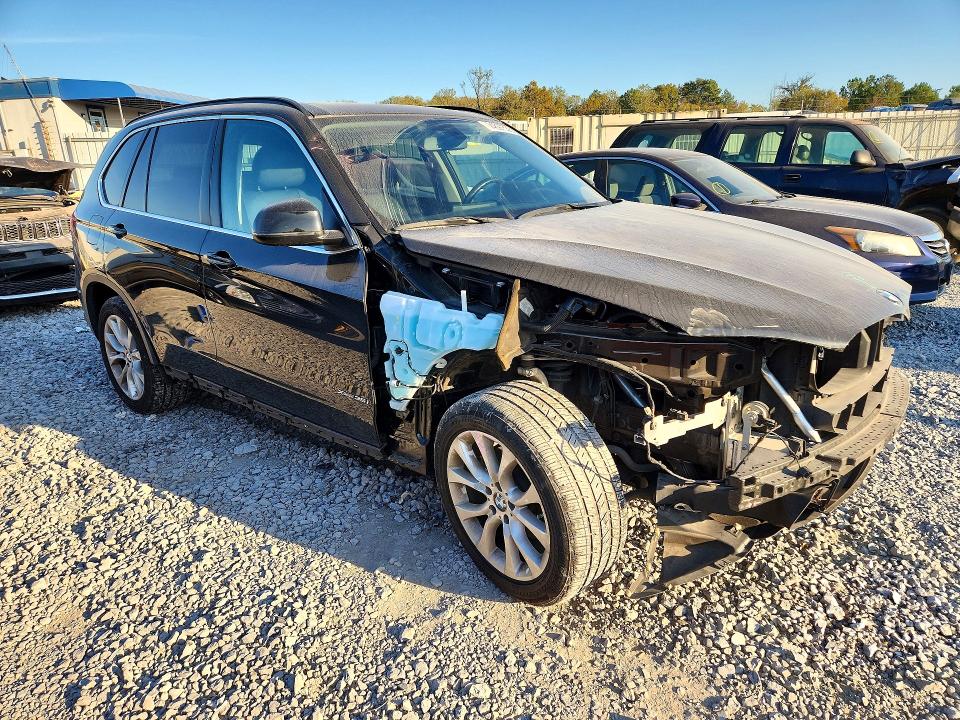 Снимка 4 от търг – 2016 BMW X5 с VIN 5UXKR0C5XG0P18816