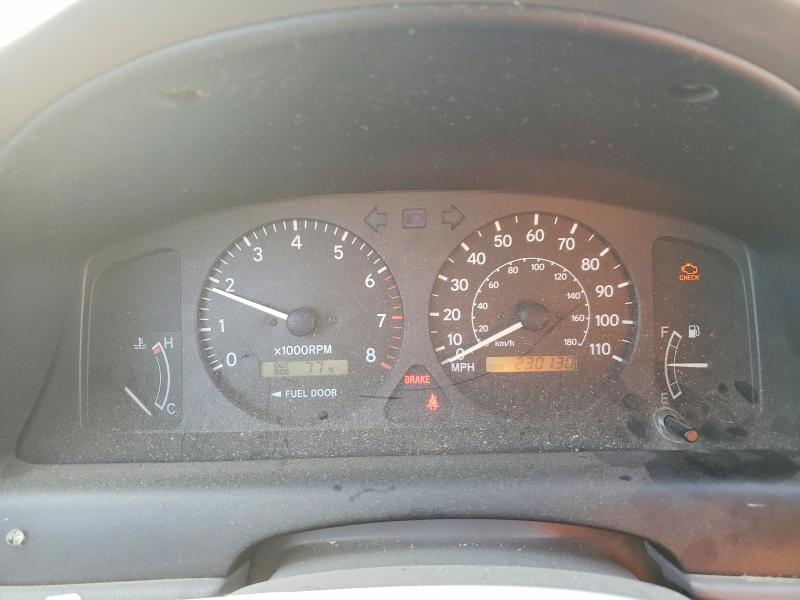 Снимка 9 от търг – 2001 TOYOTA COROLLA с VIN 1NXBR12E31Z524312
