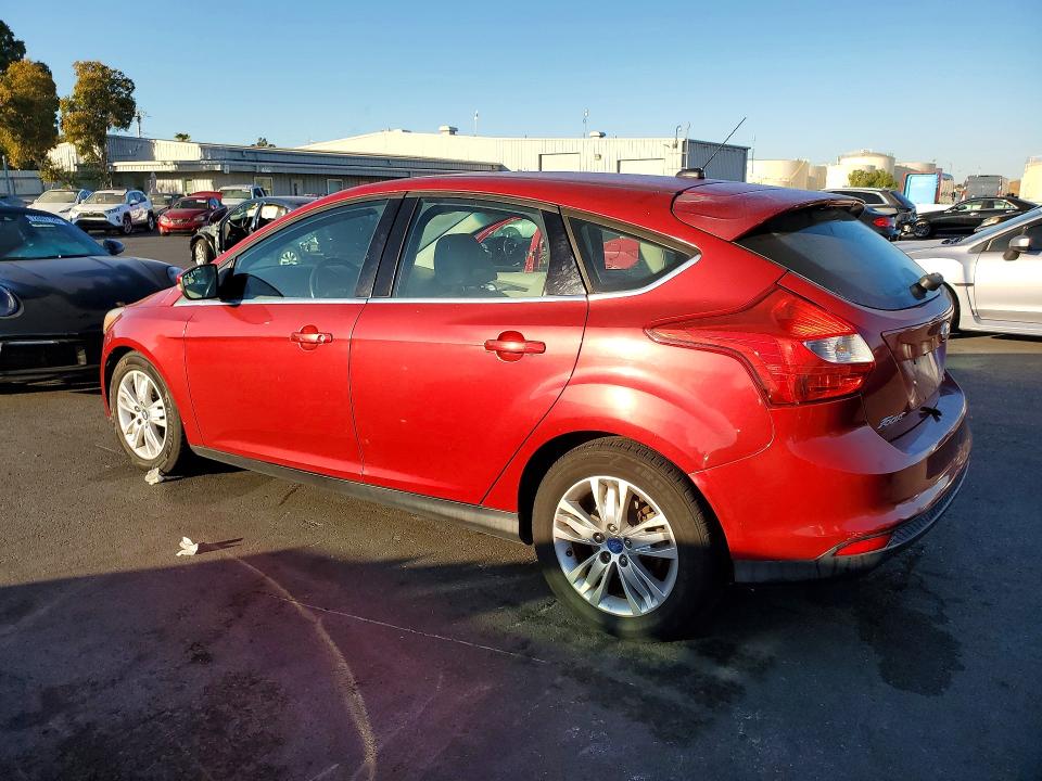 Photo 2 from auction – 2012 FORD FOCUS with VIN 1FAHP3M2XCL473246