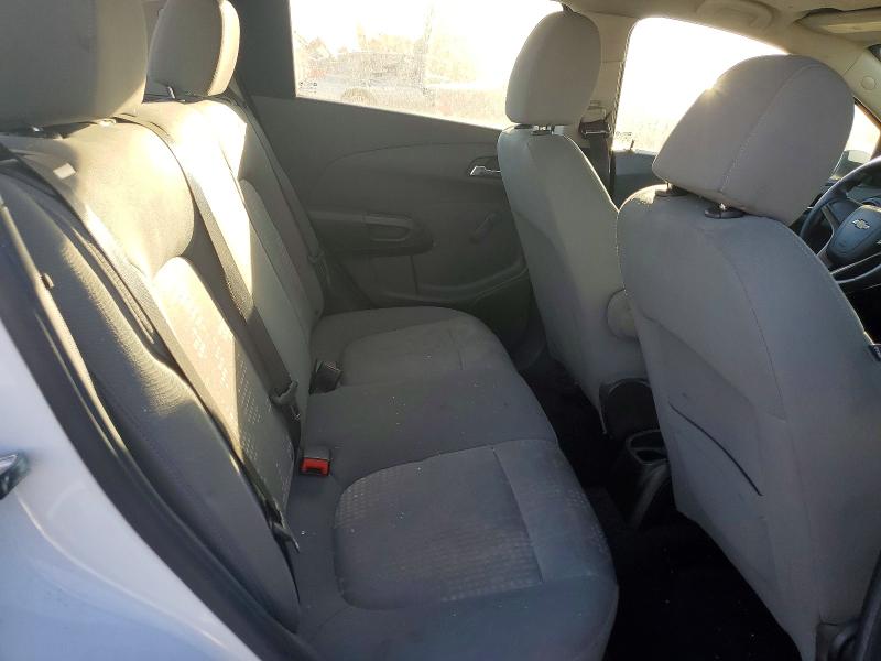 Снимка 10 от търг – 2013 CHEVROLET SONIC с VIN 1G1JA6SH0D4200035