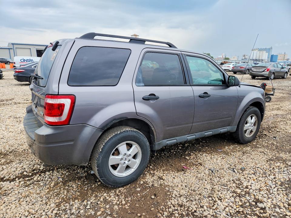 Фото 3 с аукциона – 2010 FORD ESCAPE с VIN 1FMCU0DG7AKD43205
