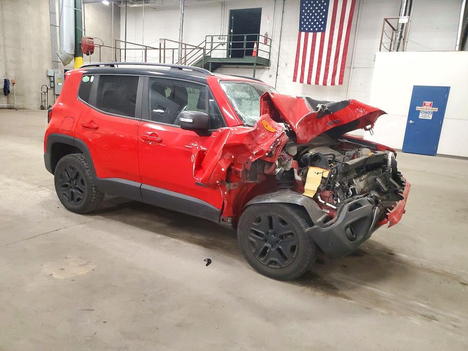 Снимка 4 от търг – 2018 JEEP RENEGADE с VIN ZACCJBCB8JPH92459