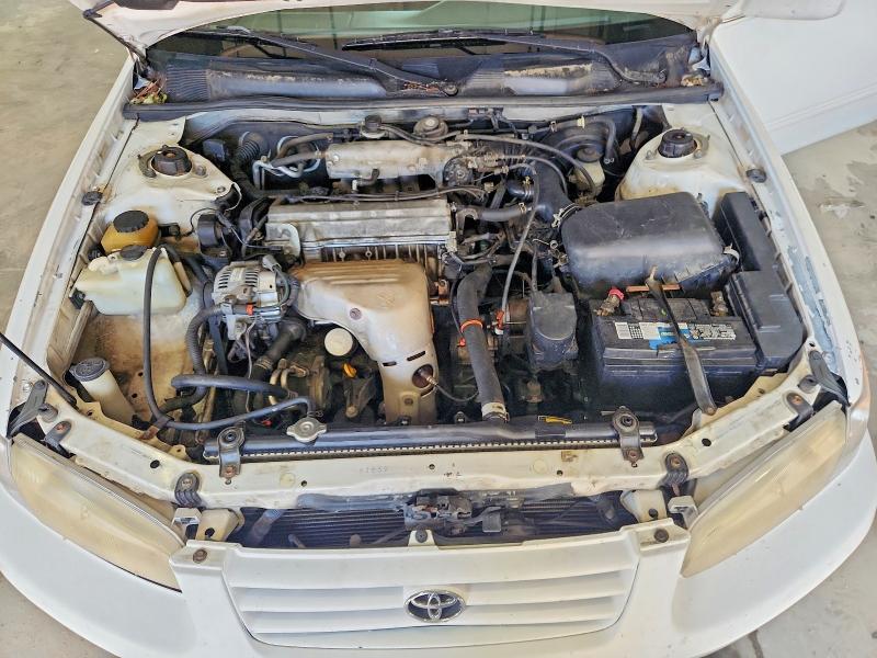 Снимка 11 от търг – 1999 TOYOTA CAMRY с VIN 4T1BG22KXXU868455