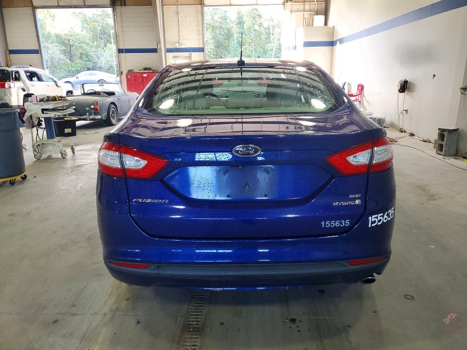 Снимка 6 от търг – 2015 FORD FUSION с VIN 3FA6P0LU4FR296465