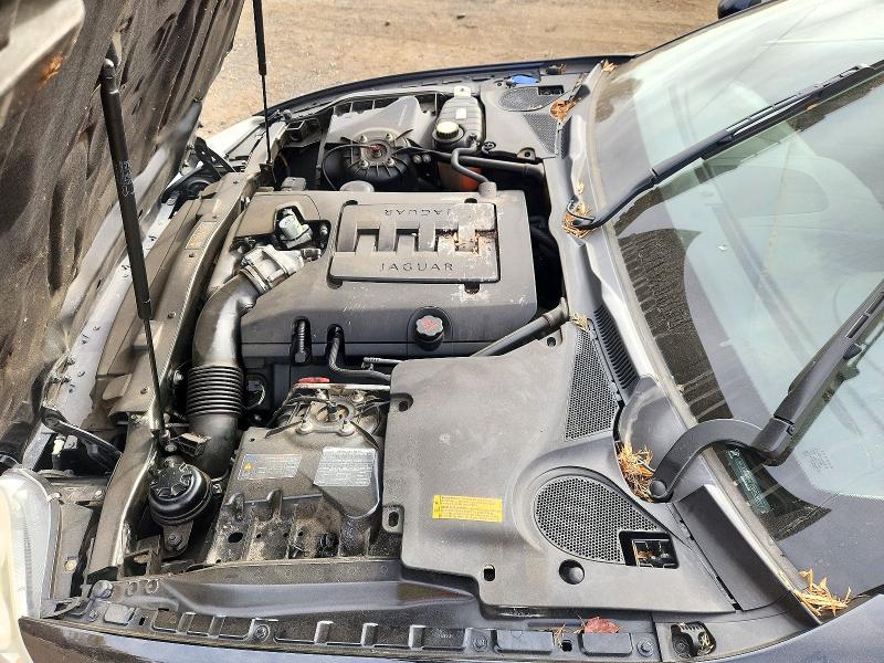 صورة رقم 11 من المزاد - 2007 JAGUAR XK مع VIN SAJDA44B675B02468
