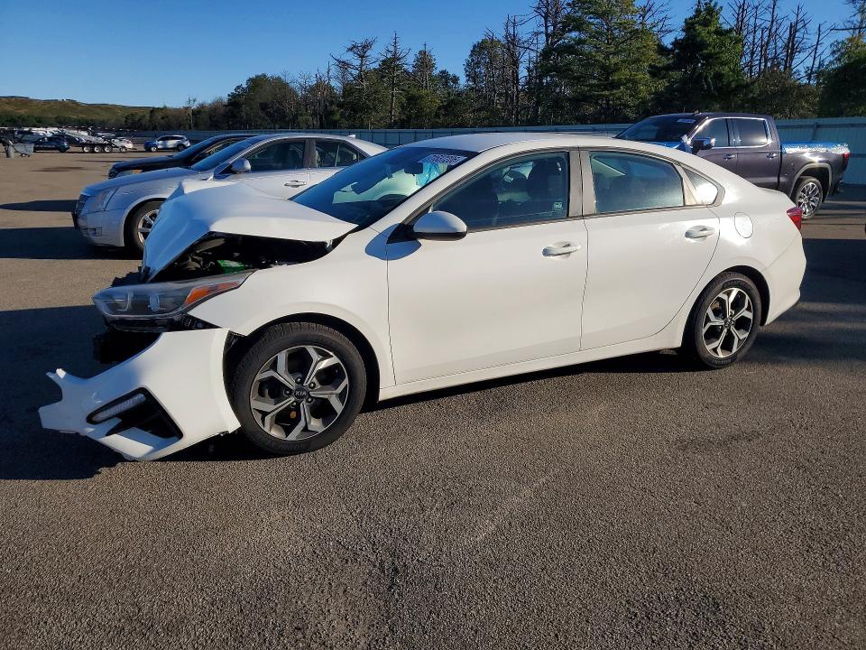 KIA FORTE 2020 с VIN 3KPF24AD3LE206938 - Фото с аукциона