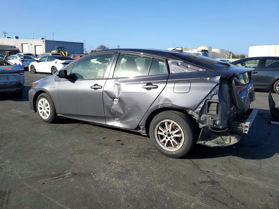 Снимка 2 от търг – 2021 TOYOTA PRIUS с VIN JTDKAMFU0M3145762