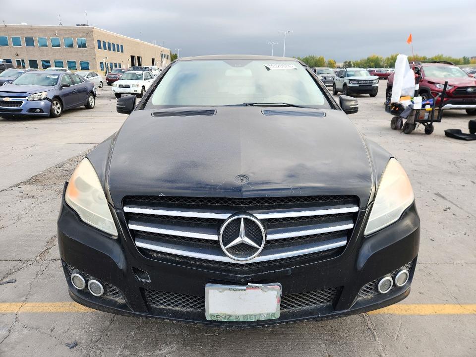 Снимка 5 от търг – 2011 MERCEDES-BENZ R с VIN 4JGCB2FE4BA119958