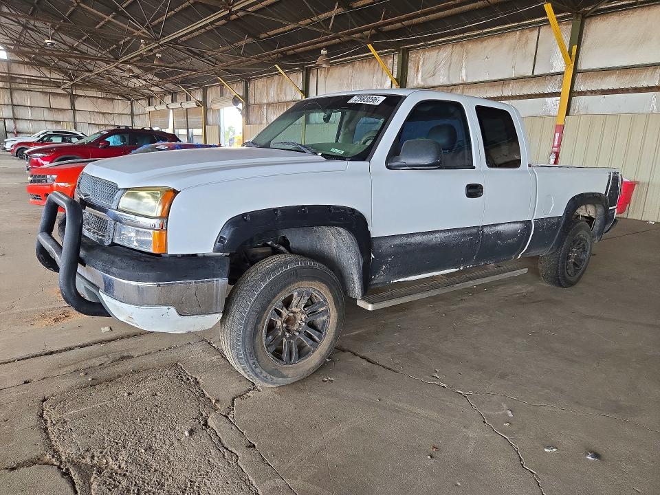 CHEVROLET SILVERADO 2005 with VIN 1GCEC19X85Z327185 - Photo from auction