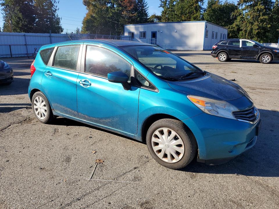 Photo 4 from auction – 2015 NISSAN VERSA NOTE with VIN 3N1CE2CP8FL367178