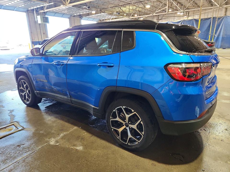 Zdjęcie 2 z aukcji – 2025 JEEP COMPASS z VIN 3C4NJDCN2ST523429