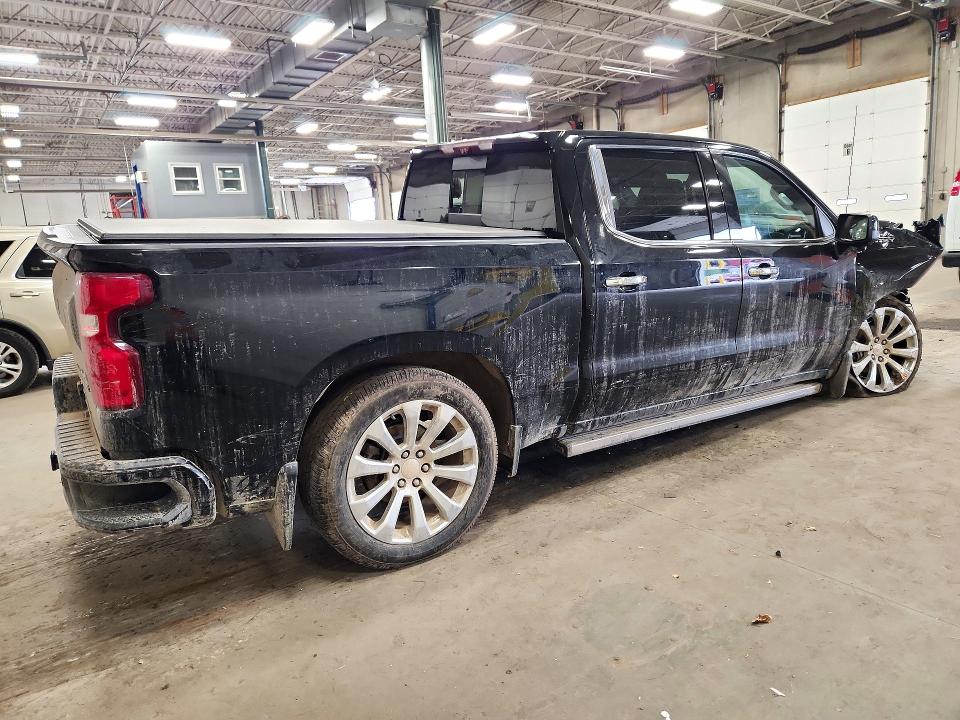 Снимка 3 от търг – 2021 CHEVROLET SILVERADO с VIN 3GCUYHEL3MG105631