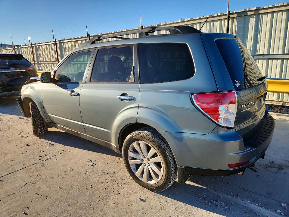 Photo 2 from auction – 2012 SUBARU FORESTER with VIN JF2SHBDC3CH410638