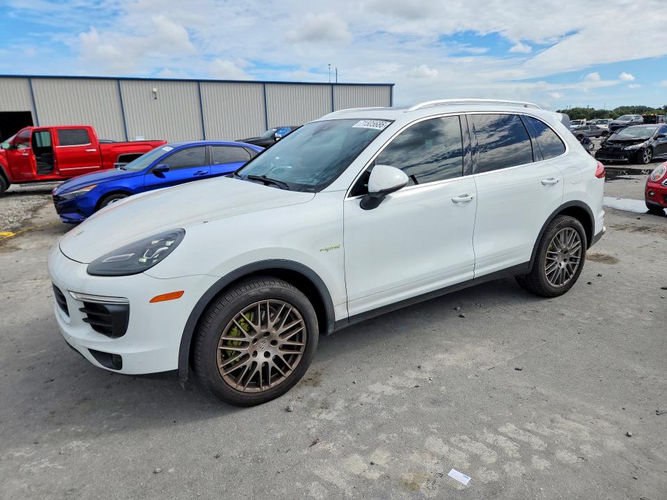 PORSCHE CAYENNE 2016 con VIN WP1AE2A23GLA17559 - Foto de la subasta