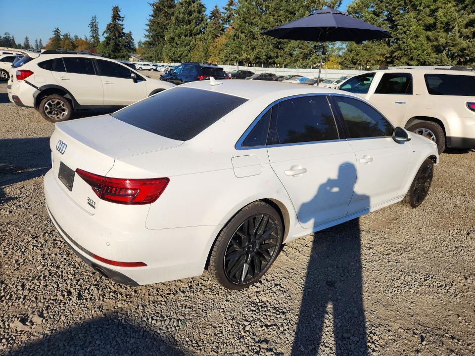 Снимка 3 от търг – 2017 AUDI A4 с VIN WAUFNAF42HN070414