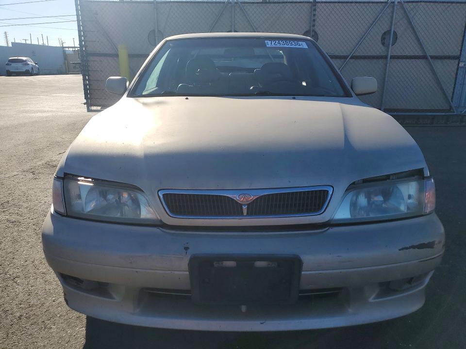 Photo 5 from auction – 1999 INFINITI G20 with VIN JNKCP11A3XT021339