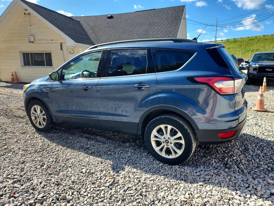 Zdjęcie 2 z aukcji – 2018 FORD ESCAPE z VIN 1FMCU9GD4JUC29303