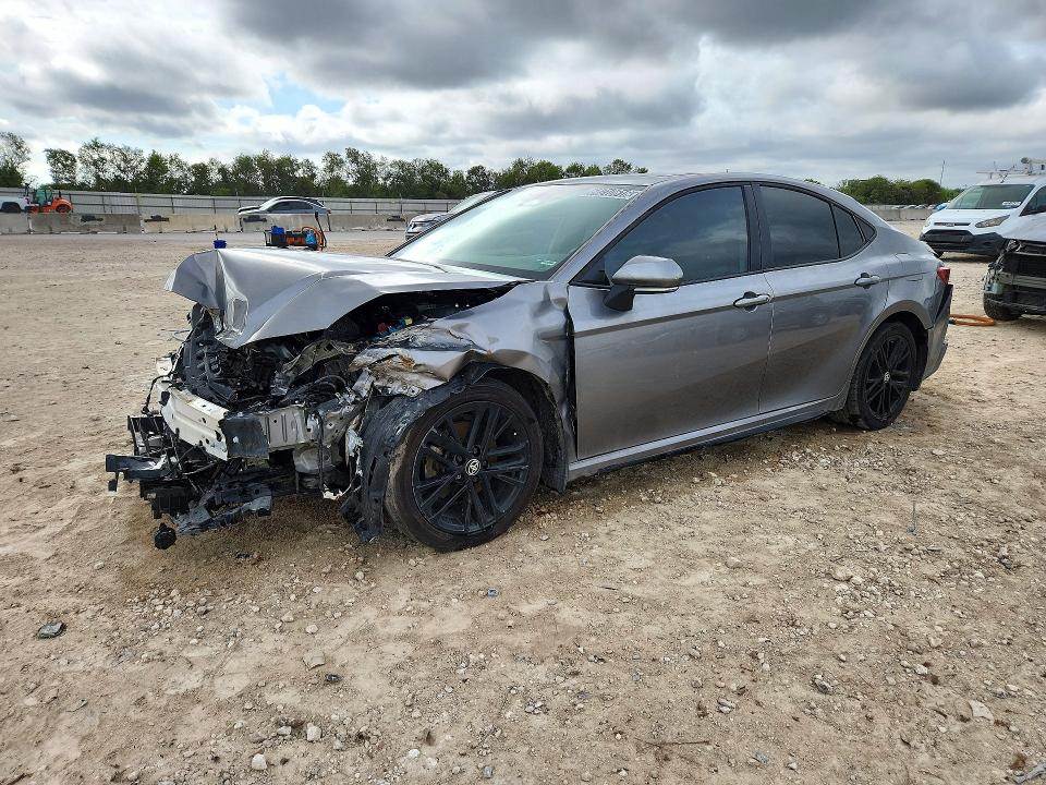 TOYOTA CAMRY 2026 с VIN 4T1DAACK1TU667671 - Фото с аукциона