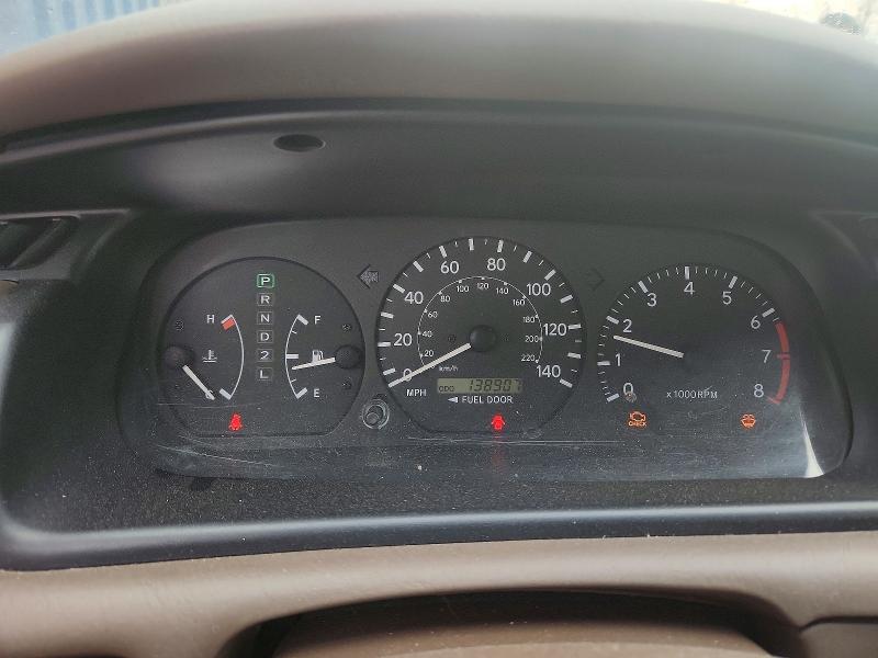 Снимка 9 от търг – 2000 TOYOTA CAMRY с VIN 4T1BG22K1YU743703