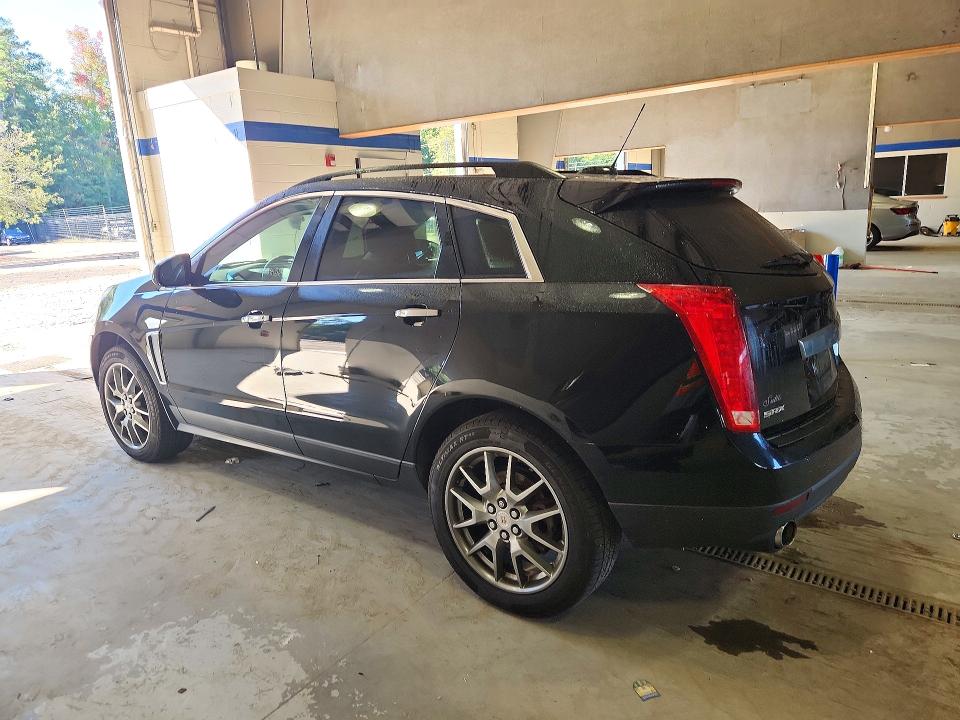 Photo 2 from auction – 2015 CADILLAC SRX with VIN 3GYFNAE39FS542679