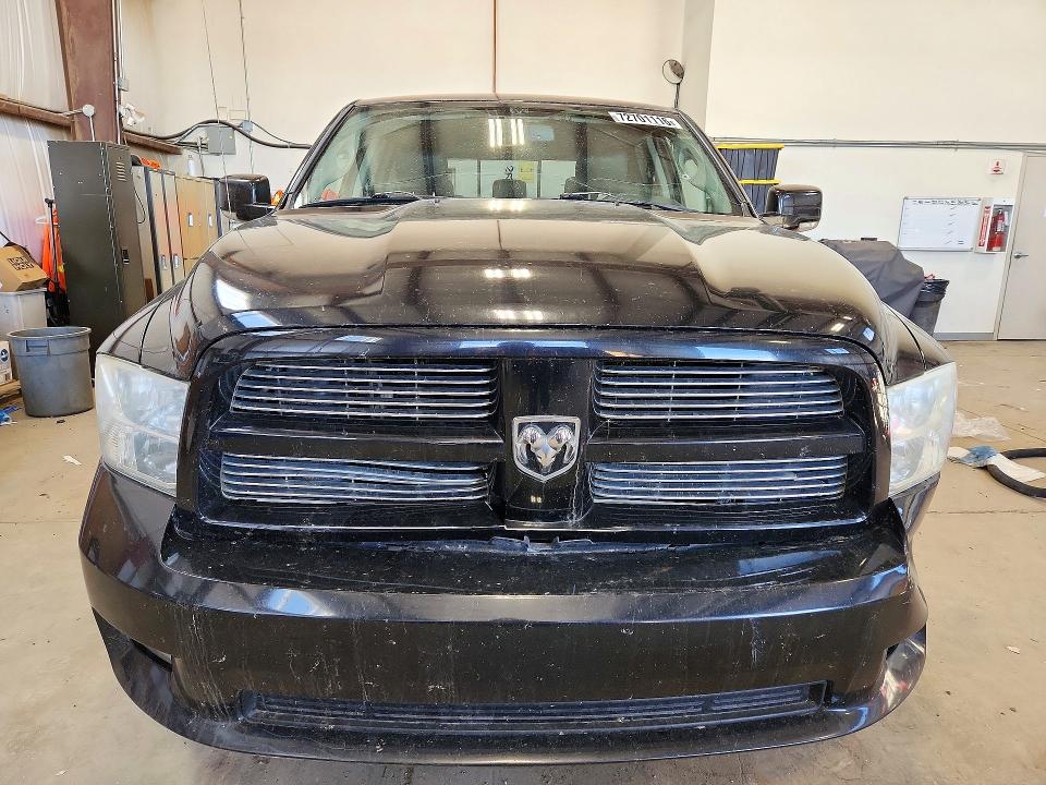 Снимка 5 от търг – 2010 DODGE RAM 1500 с VIN 1D7RV1CT7AS210420