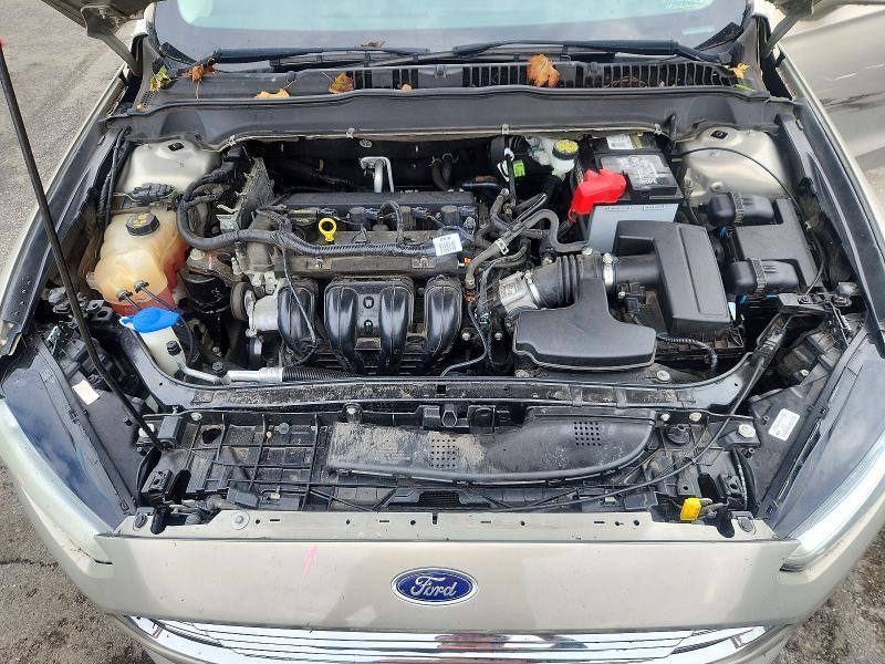 Снимка 11 от търг – 2015 FORD FUSION с VIN 3FA6P0H75FR156539