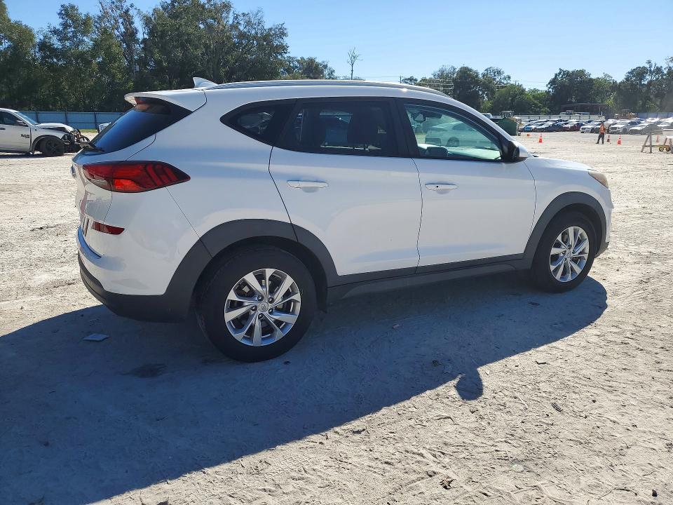 Снимка 3 от търг – 2019 HYUNDAI TUCSON с VIN KM8J33A45KU912645